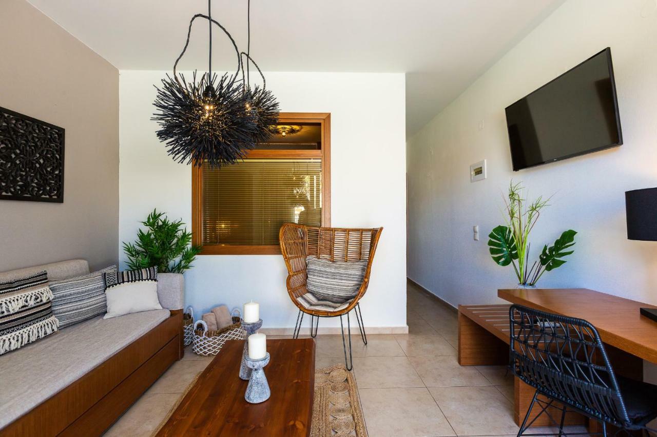 Nostos Beach Boutique Hotel Bali  Εξωτερικό φωτογραφία